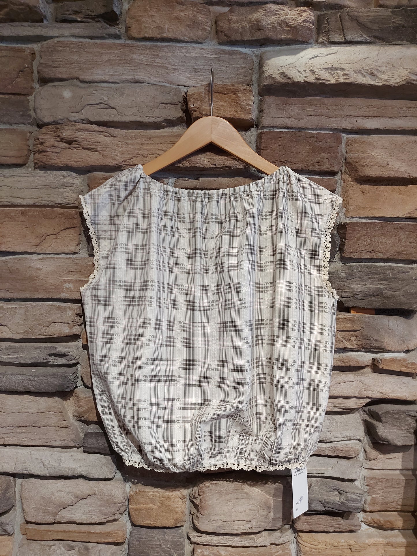 Lace Detail Plaid Short Sleeve Blouse