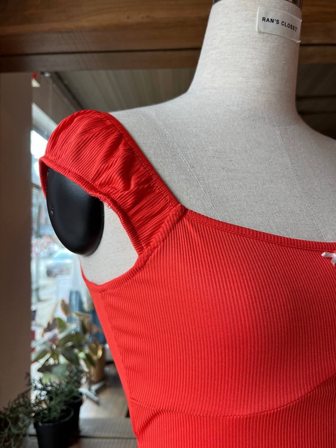 Ribbed Orange Puff Sleeved Cropped T-Shirt
