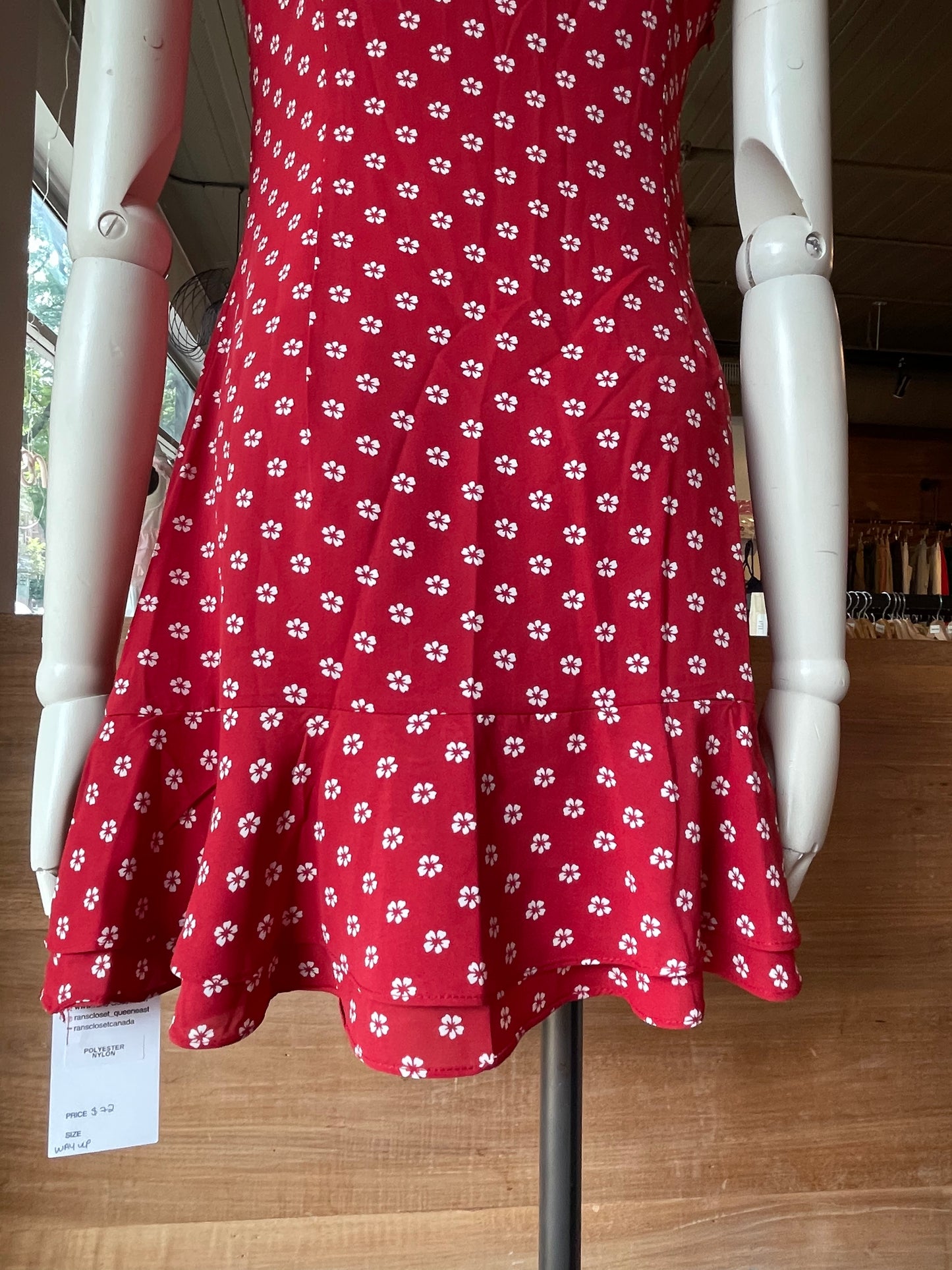 Ruffled Hem Floral Print Mini Dress
