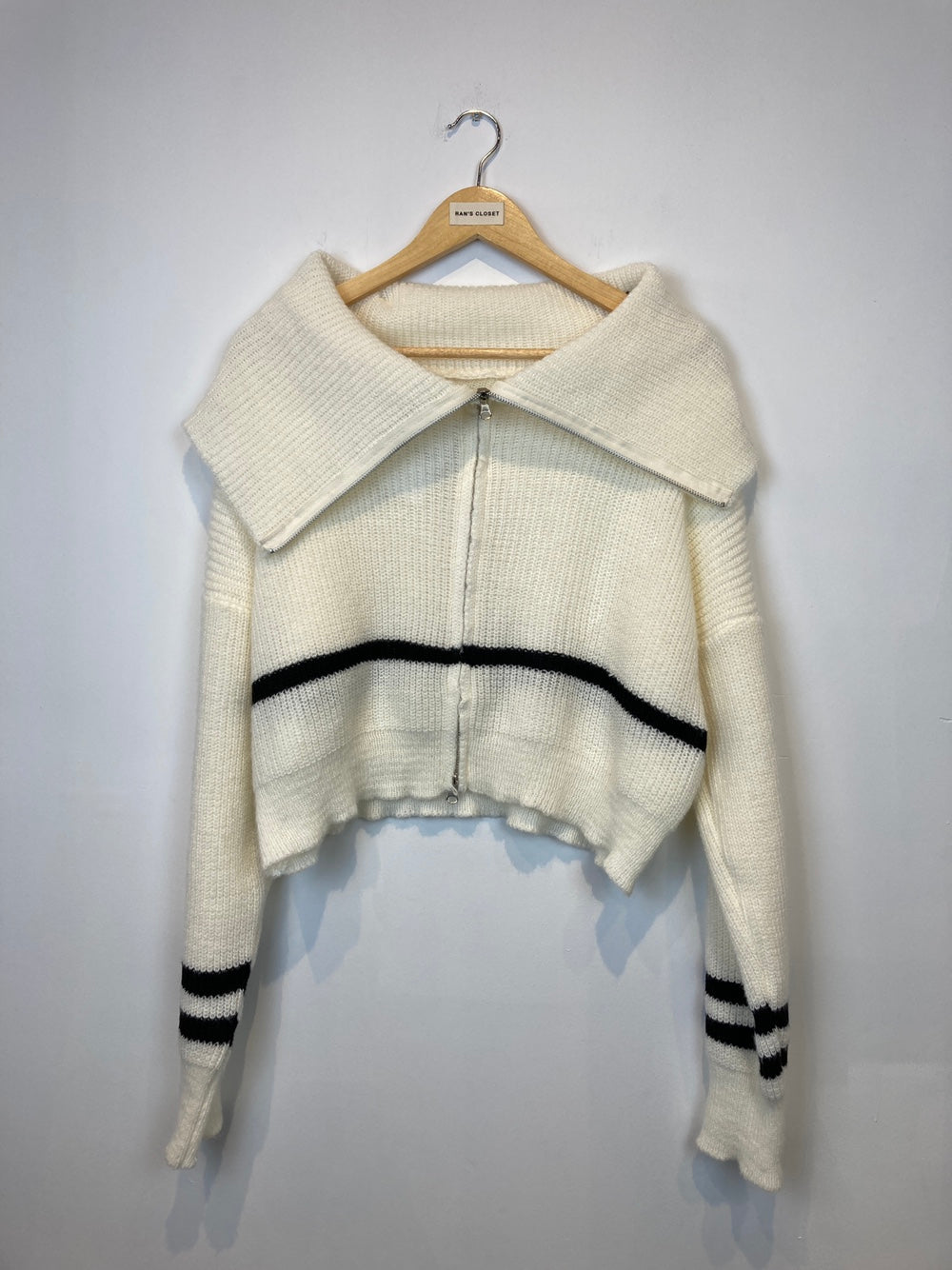Oversized Collar Double Zip Knit Cardigan with Stripe