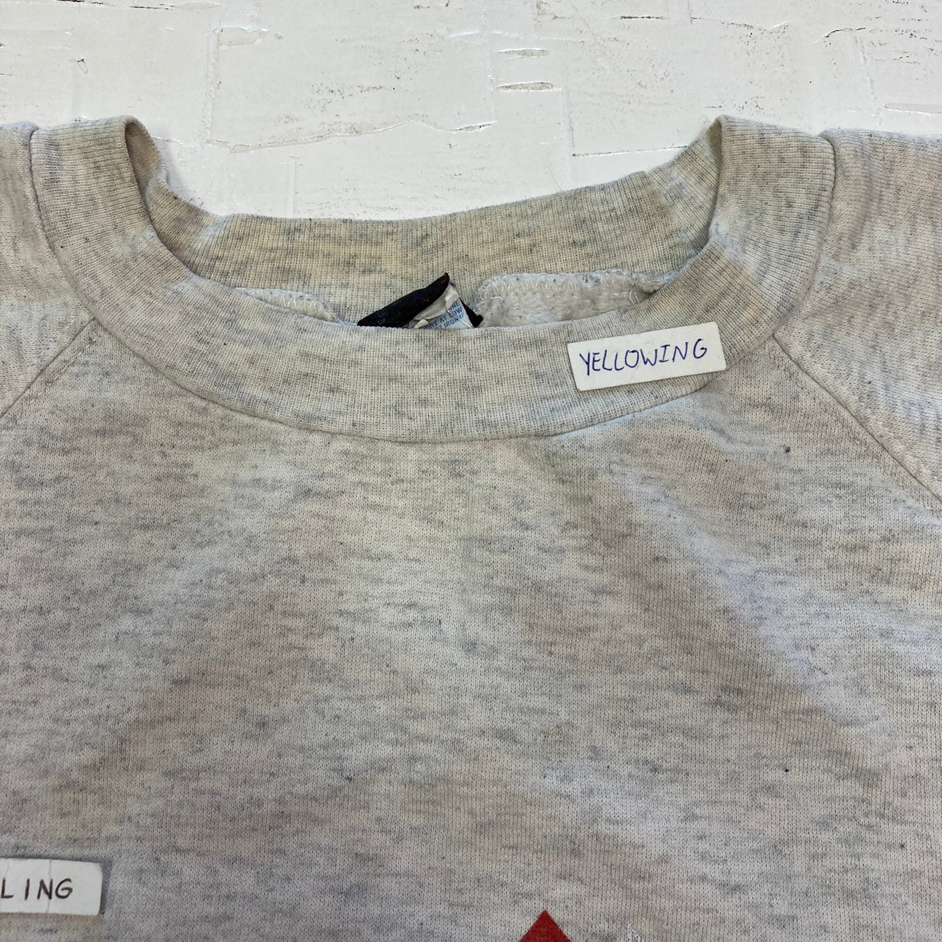 1993 Vintage Montreal Expos Major League Baseball Cut-Off Grey Sweatshirt T-Shirt
