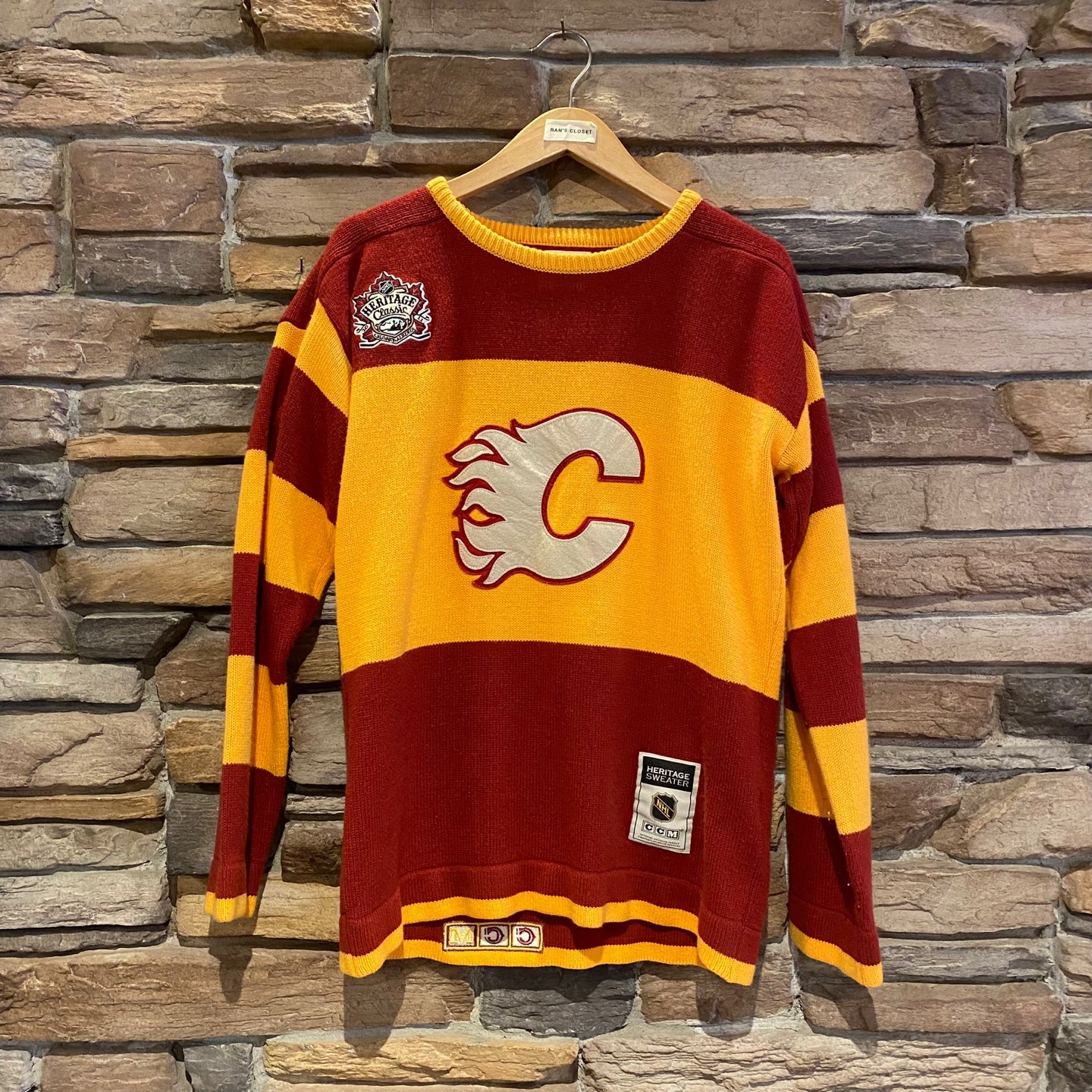 2011 Heritage Classic Calgary Flames Striped Knit Jersey Sweater Vintage Sweater Vintage Jersey Red Yellow Flames Sweater NPQ 2104