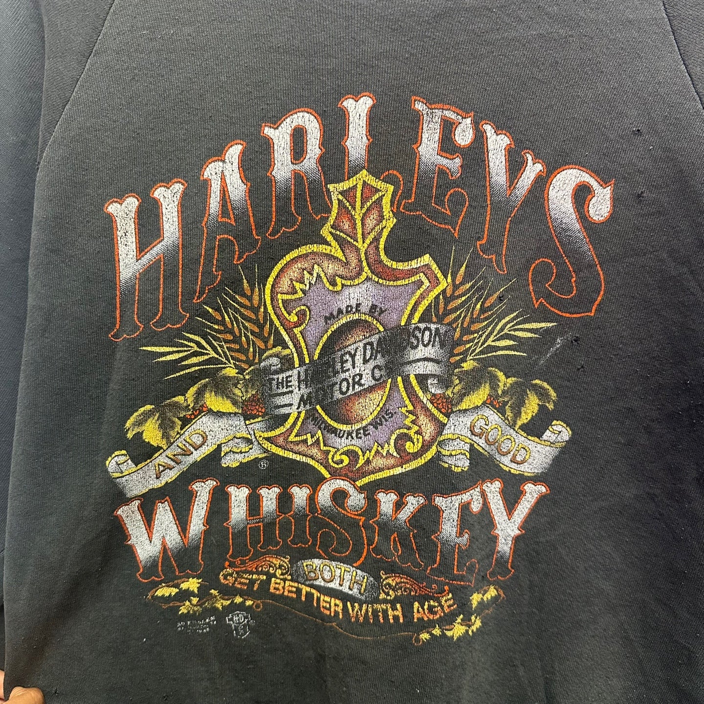 Vintage 3D Emblem Harley Davidson Distressed Crewneck