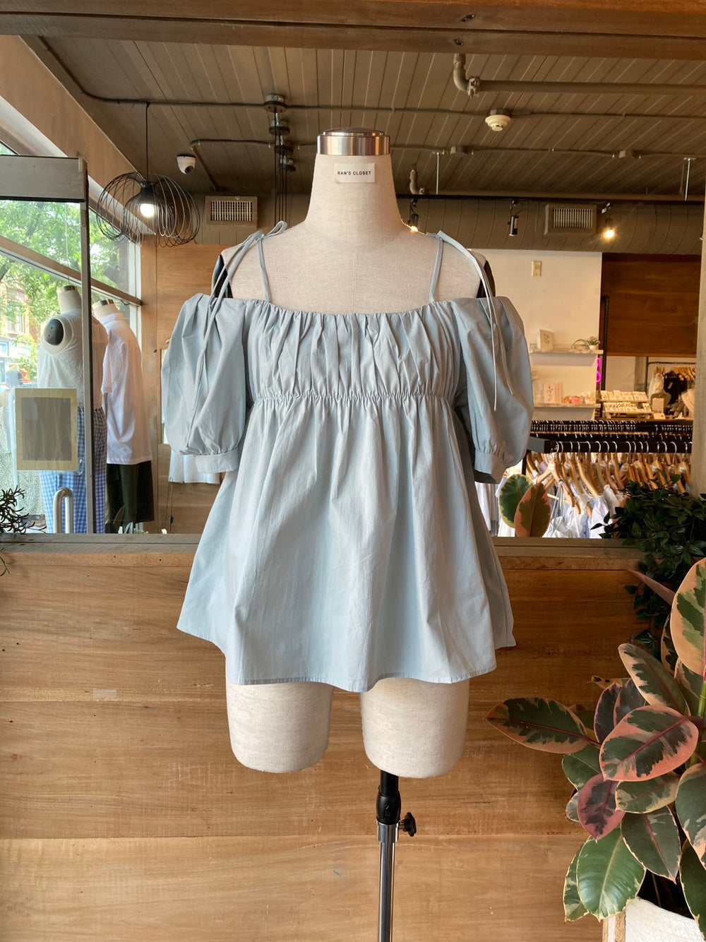 Puff Sleeve/Off Shoulder Baby Doll Top