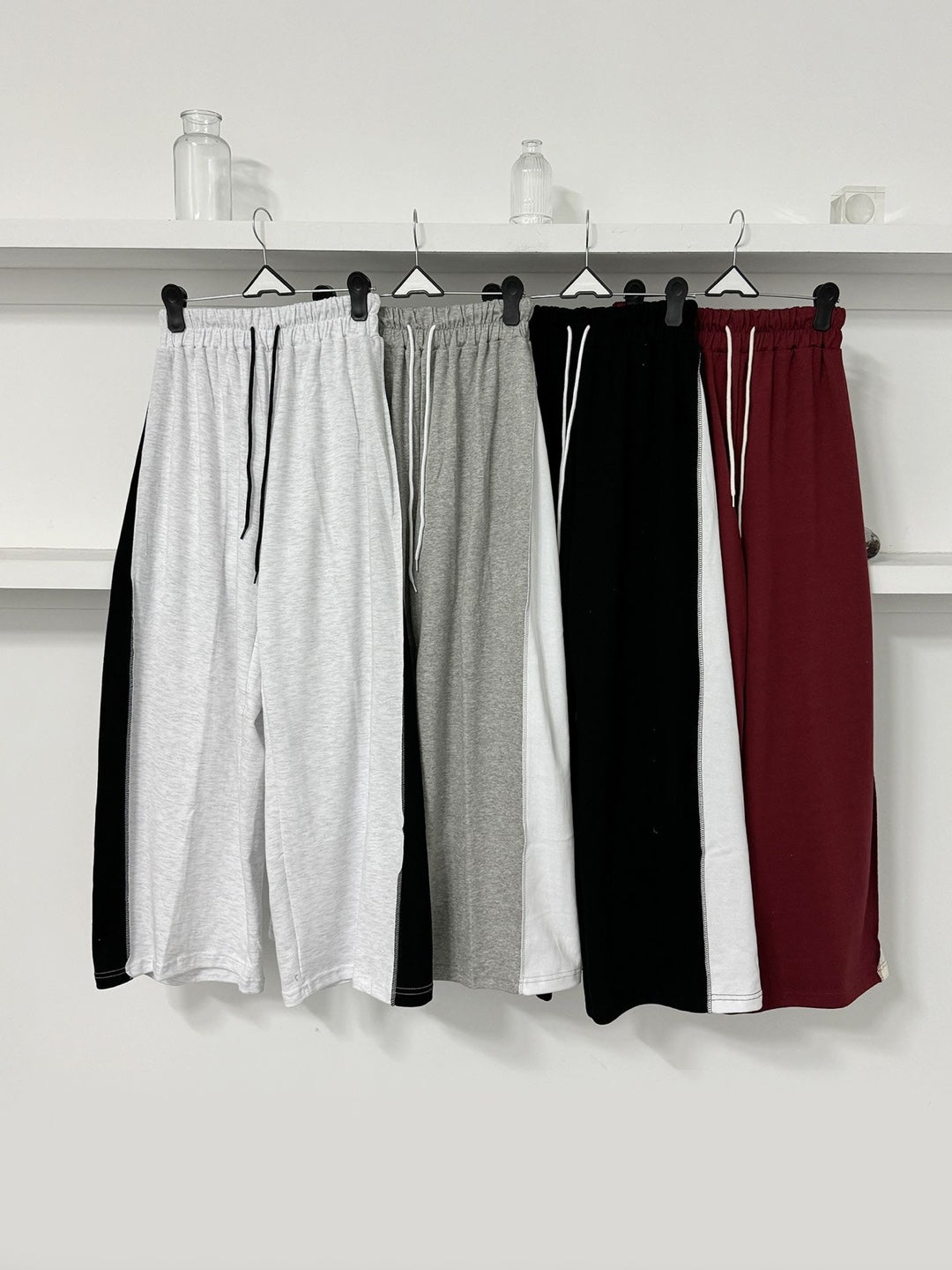 Side Panel Wide Leg Sweatpants