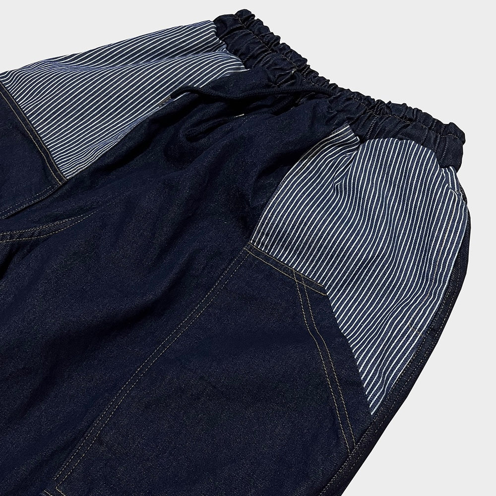 Stripe Detail Elastic Waistband Jeans