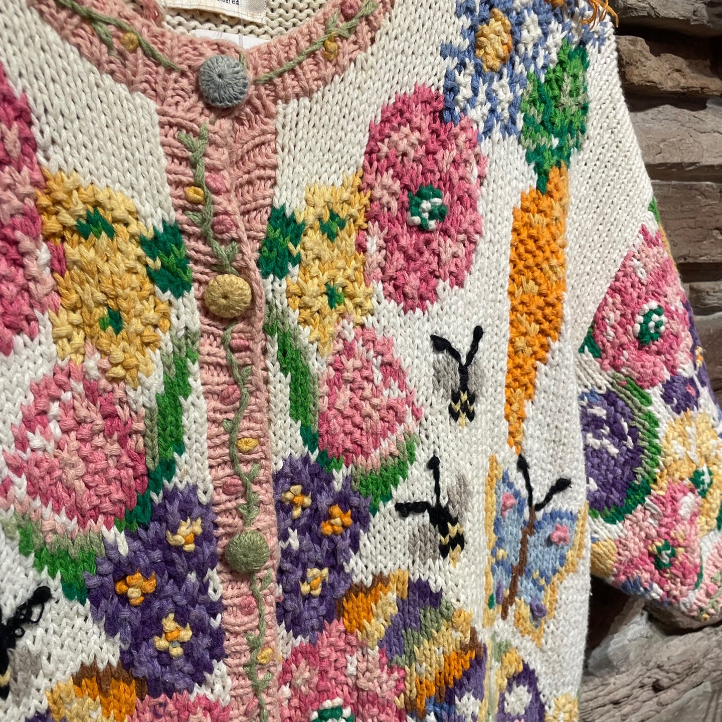 Vintage Susan Bristol Easter Themed Hand Embroidered Short Sleeve Sweater