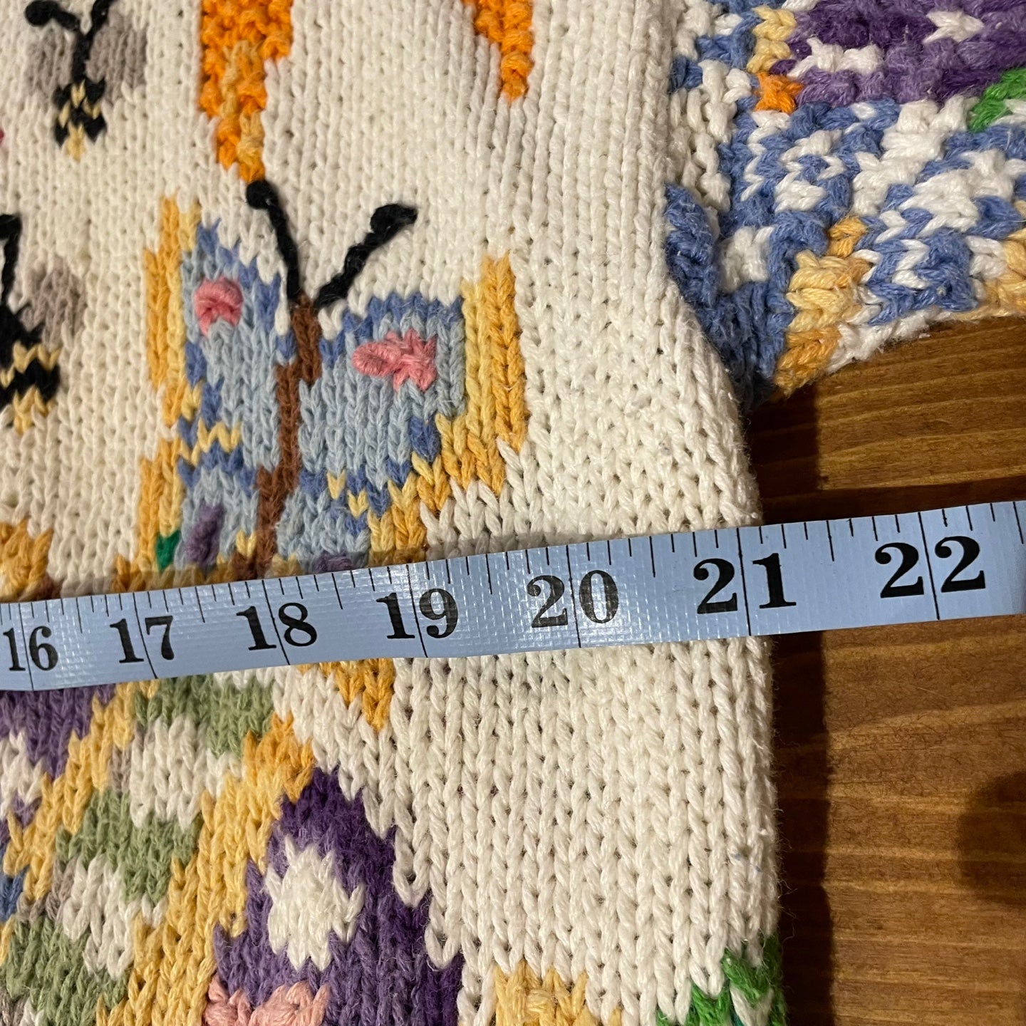 Vintage Susan Bristol Easter Themed Hand Embroidered Short Sleeve Sweater