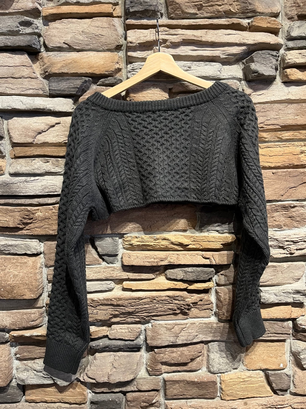 Cropped Cable Knit Cardigan