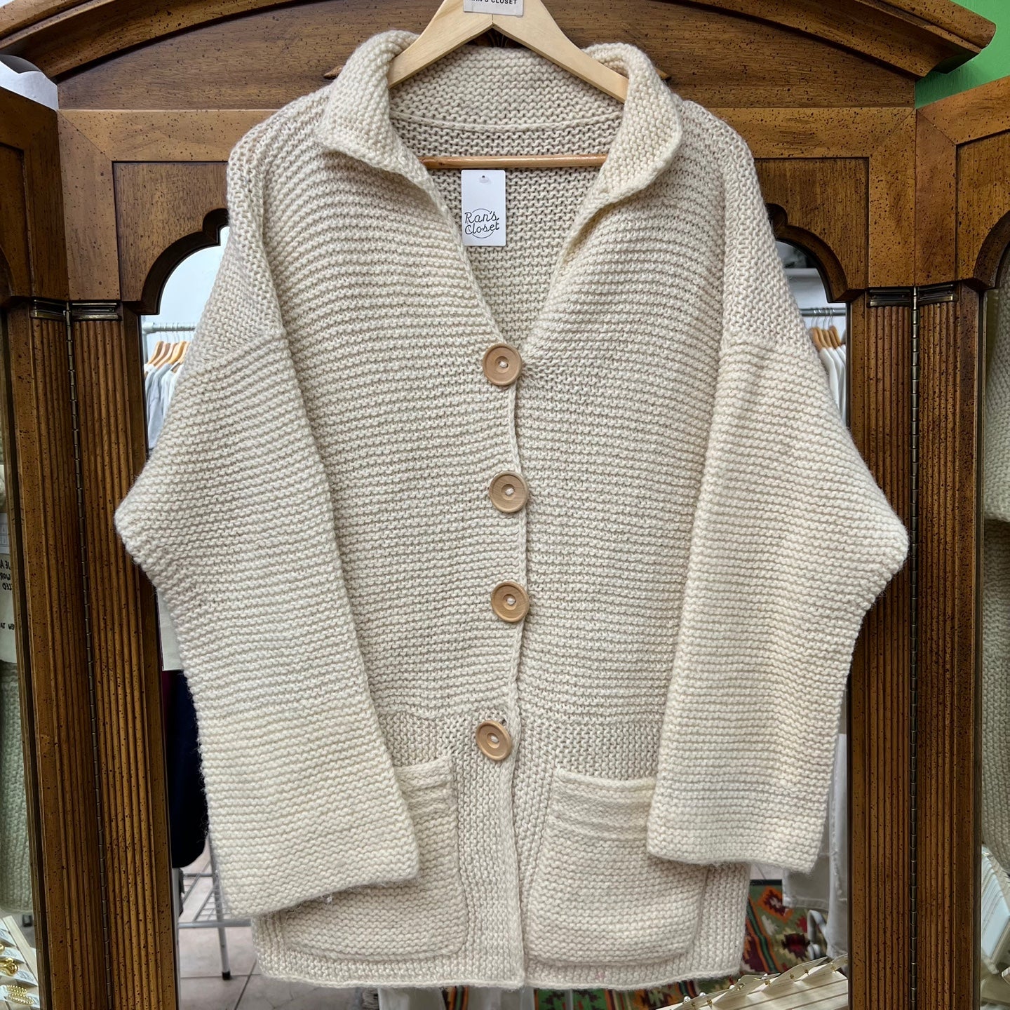 Vintage Oatmeal Knit Cardigan with Large Pockets