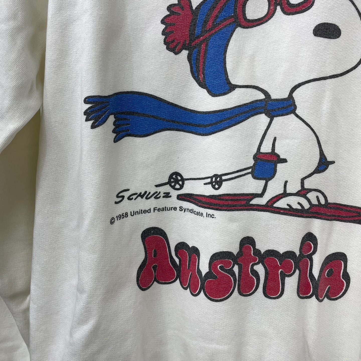 Vintage Switcher Schulz Snoopy Austria White Sweatshirt