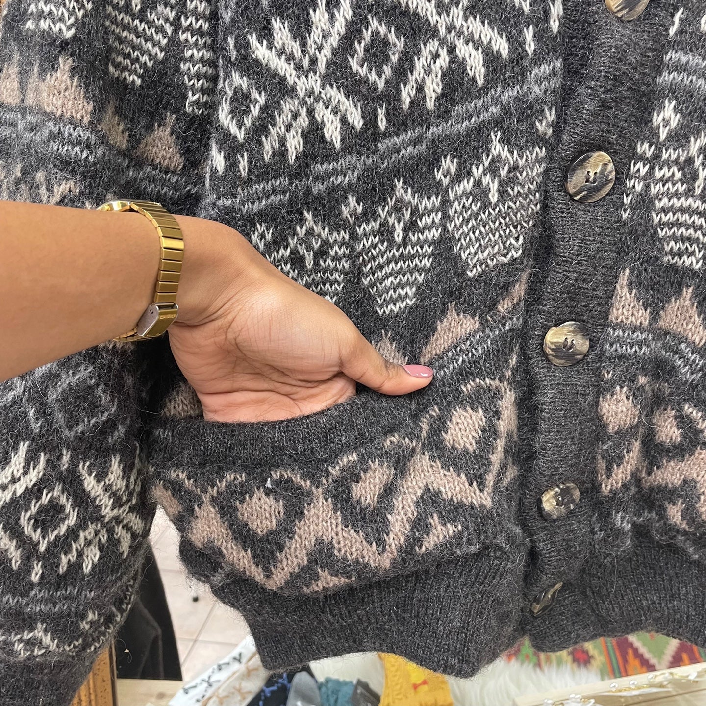 Vintage Tundra 100% Pure Virgin Wool Cardigan