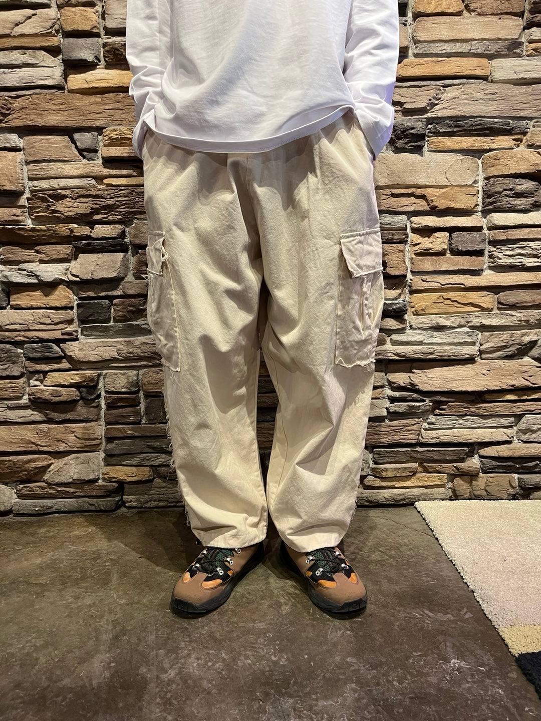 Raw edge men's pants