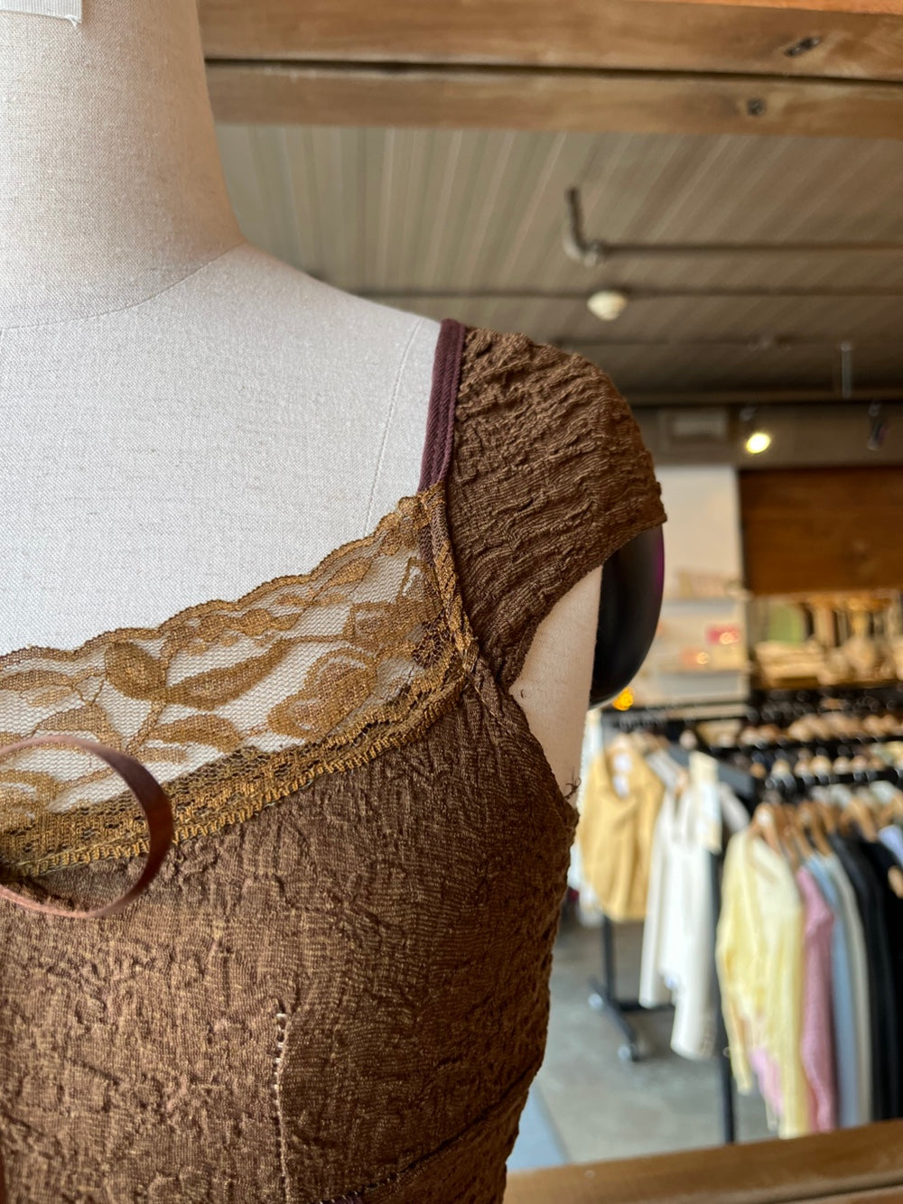 Lace Detail Cap Sleeve Top