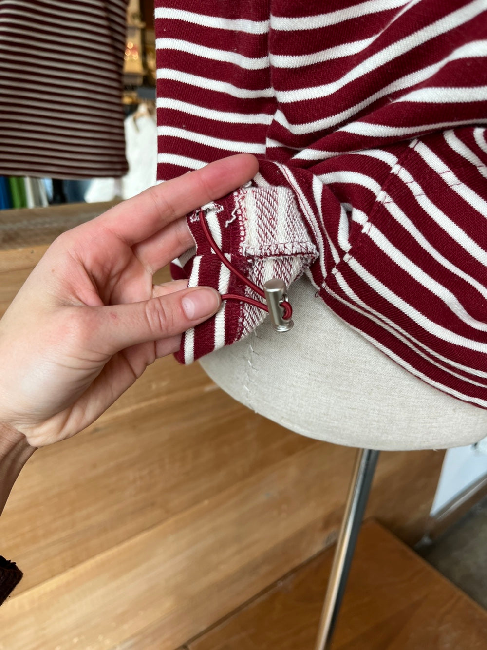 Men's Striped Hooded Sleeveless Shirt