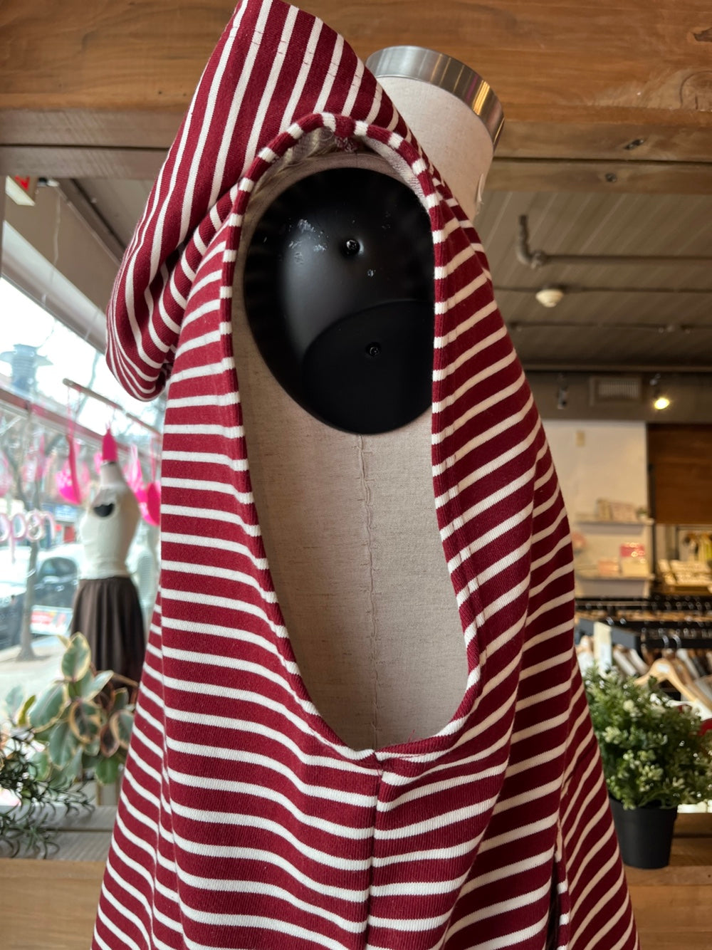 Men's Striped Hooded Sleeveless Shirt