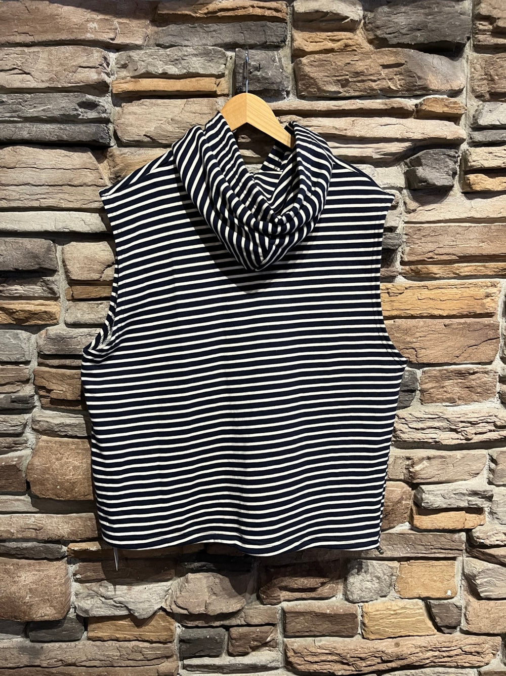 Men's Striped Hooded Sleeveless Shirt