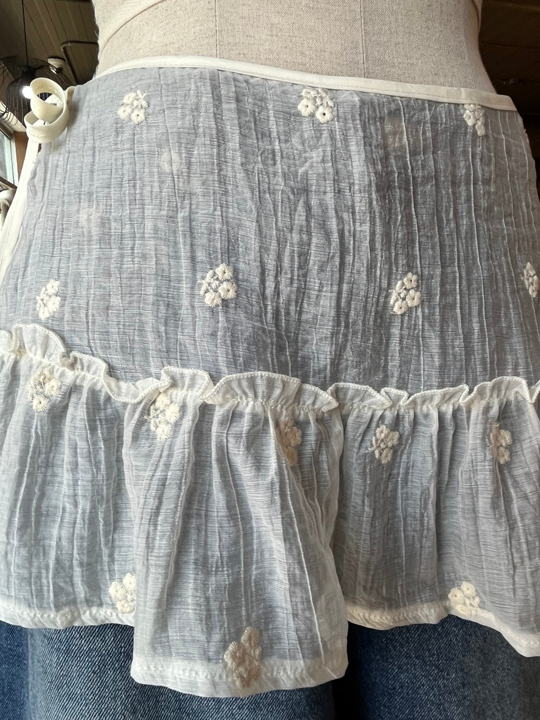 Embroidered Flowers Layering Skirt