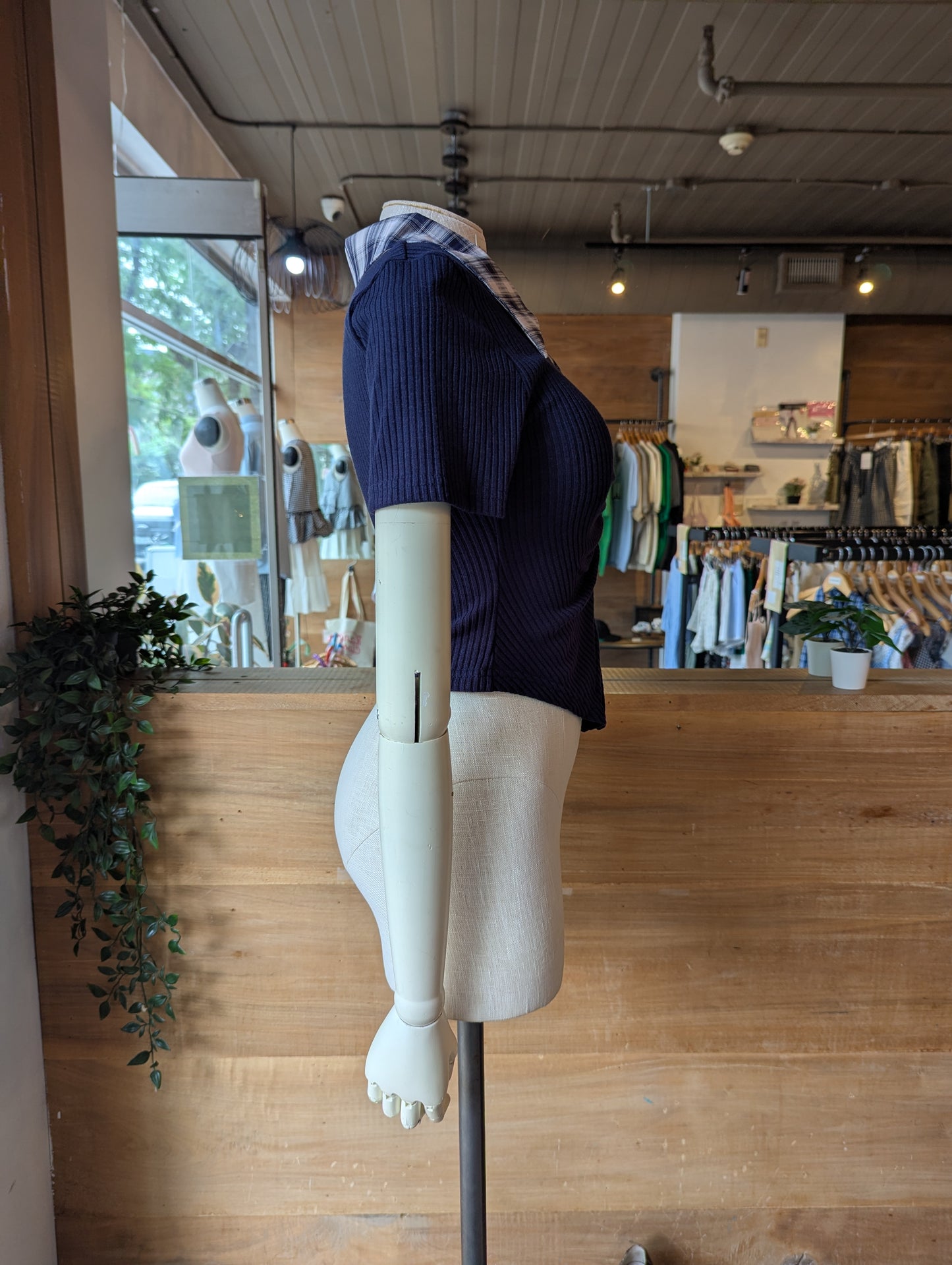 Plaid Collar Rouched Top