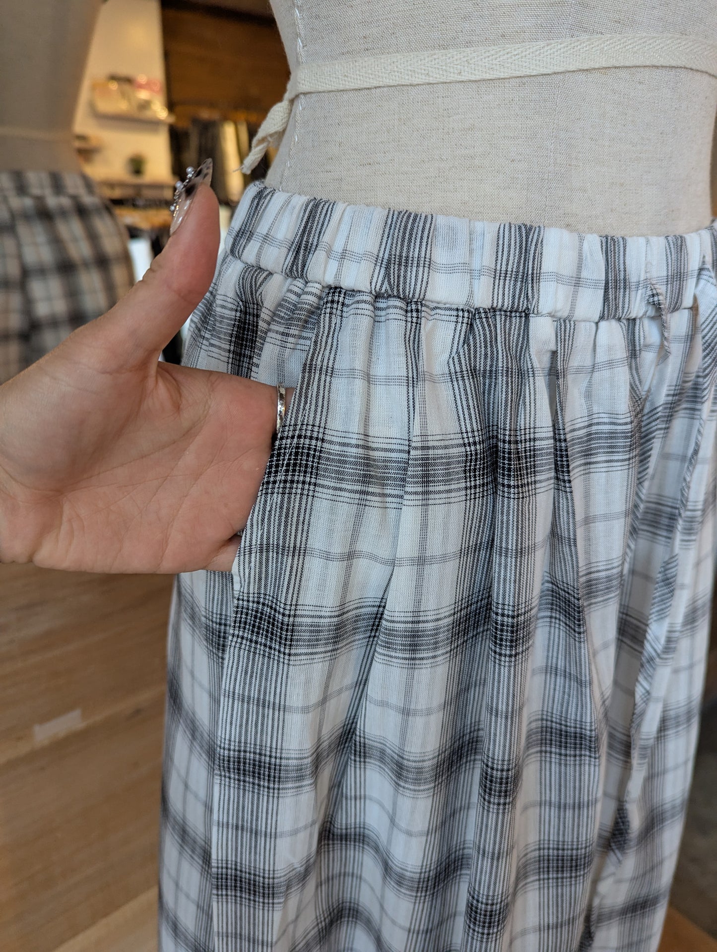 Wide Leg Plaid Pants