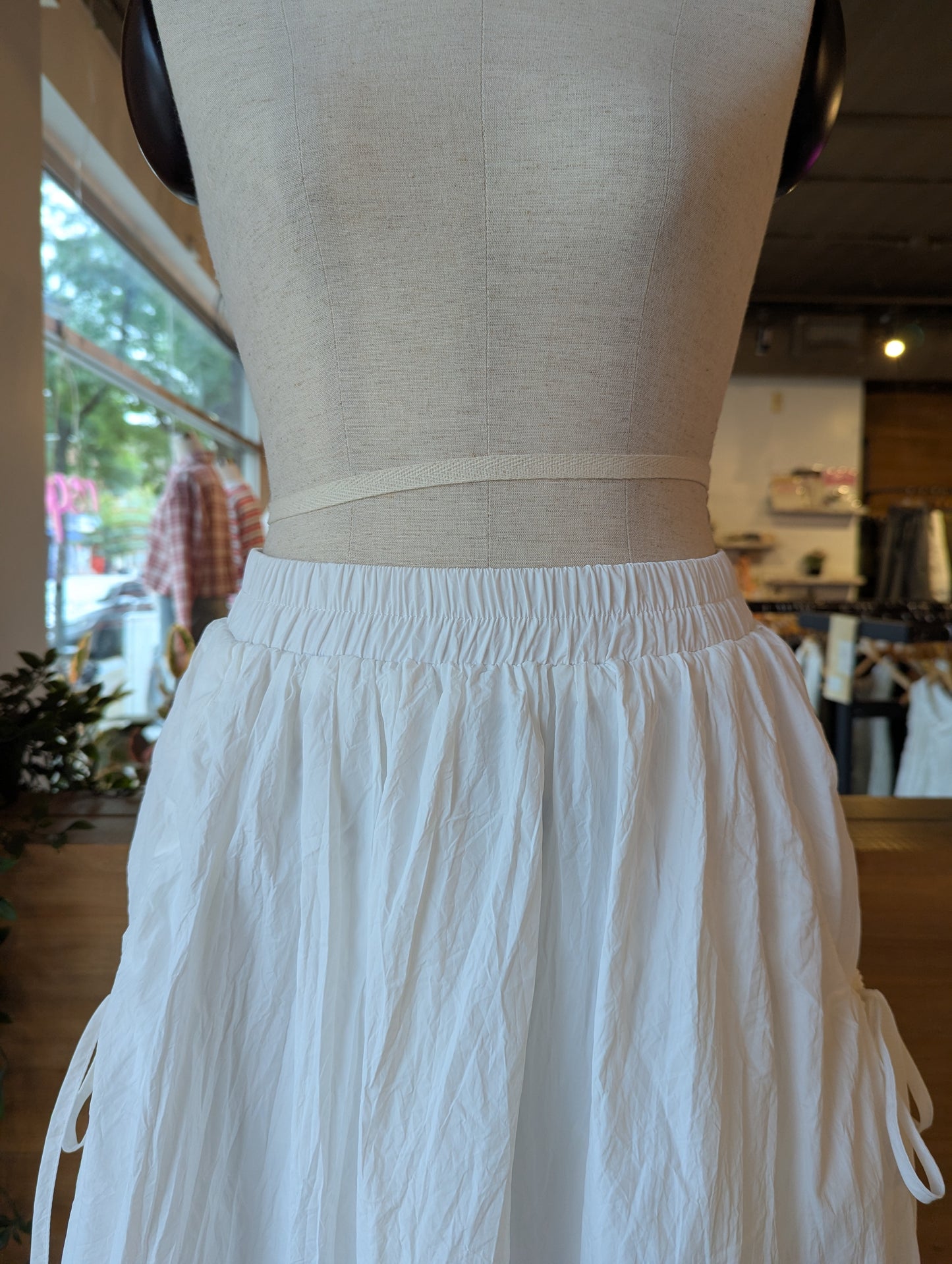 Scrunch Pocket Maxi Skirt