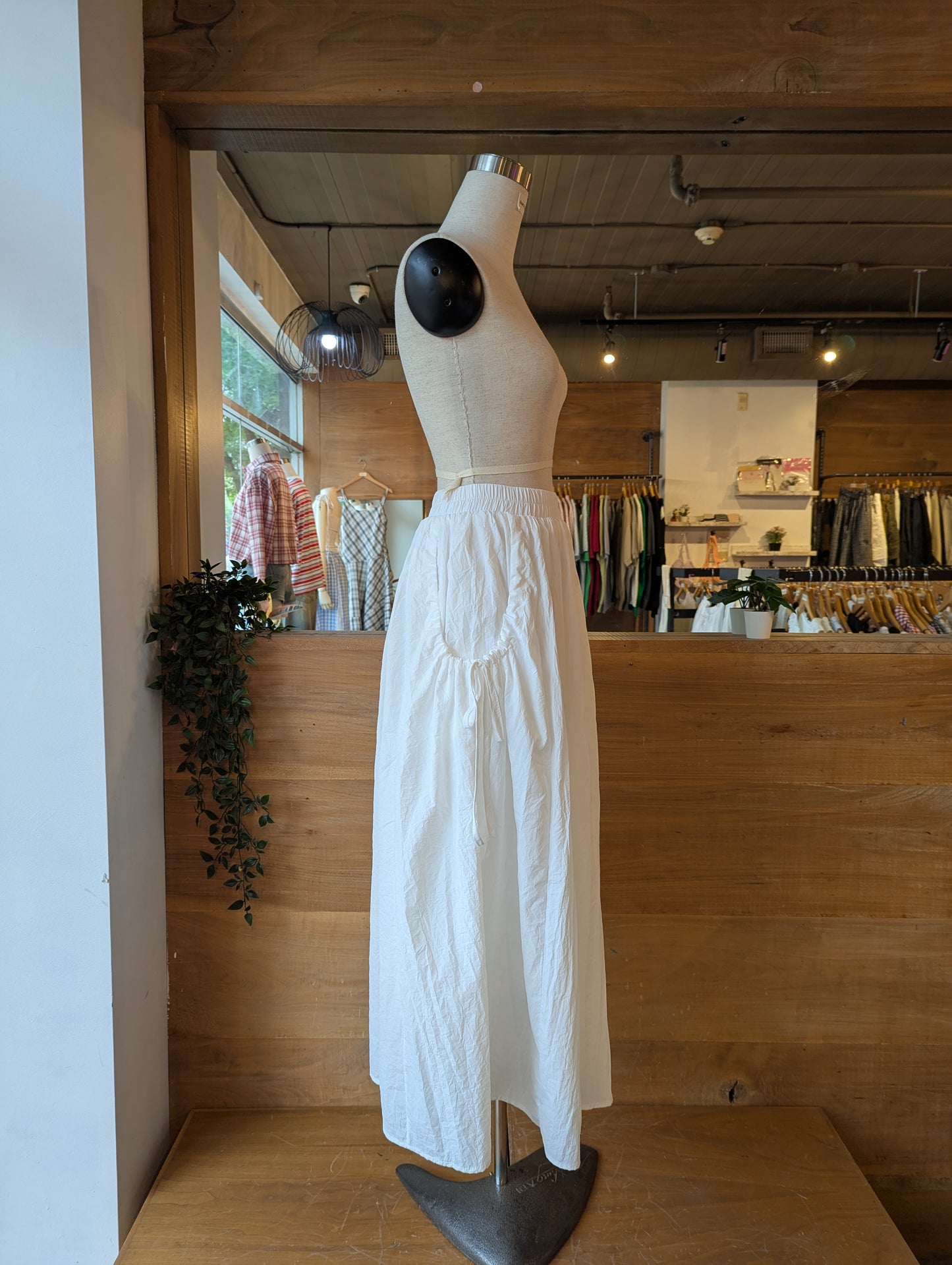 Scrunch Pocket Maxi Skirt