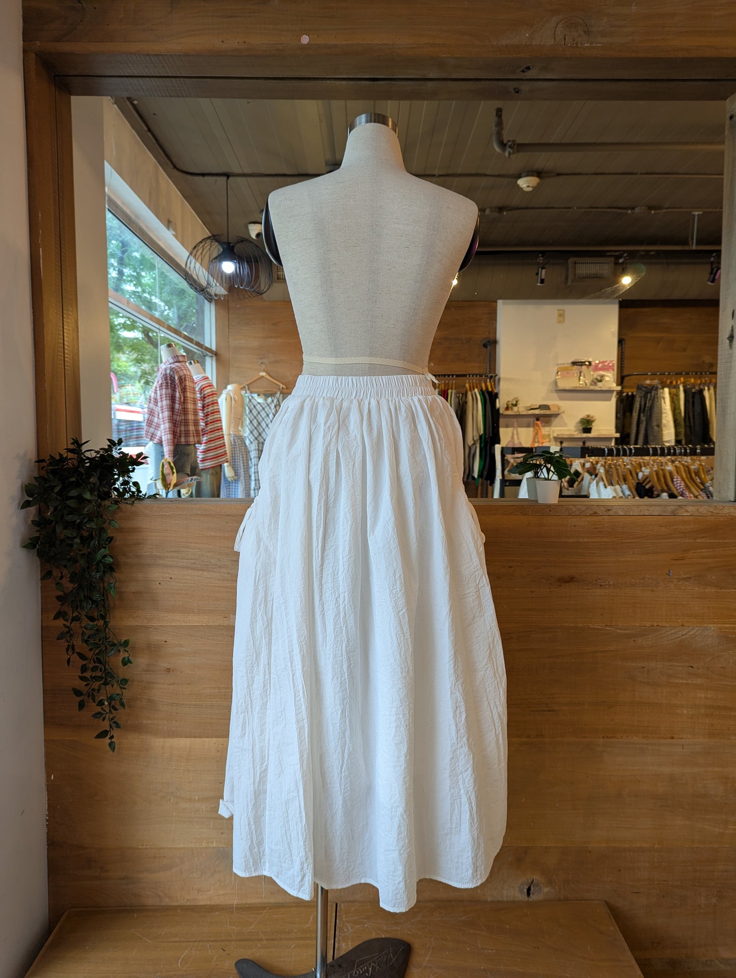Scrunch Pocket Maxi Skirt