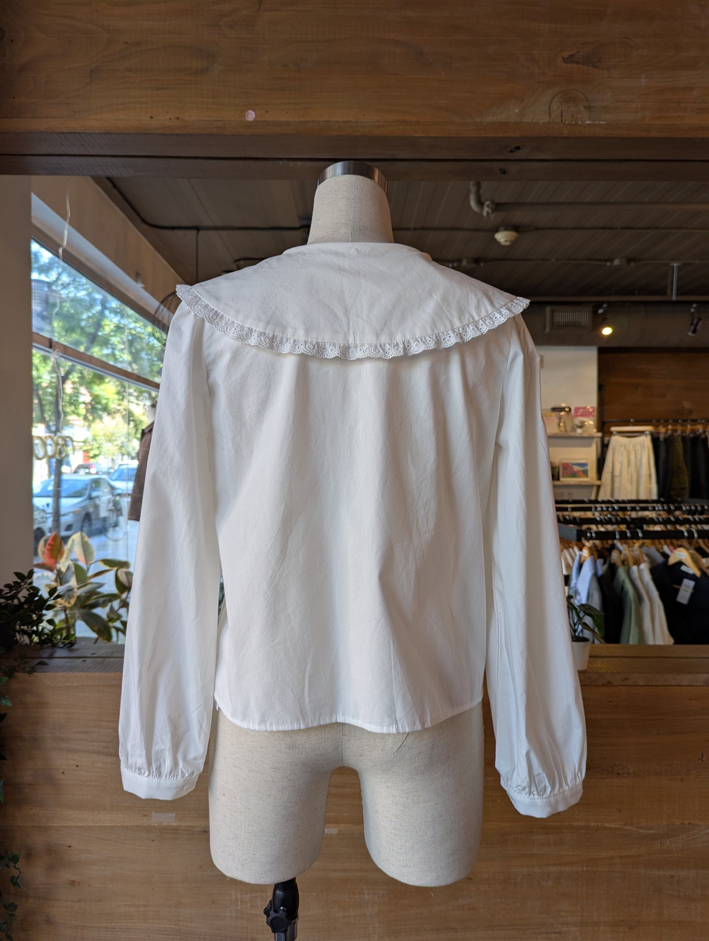Peter Pan Collar Button Up Blouse