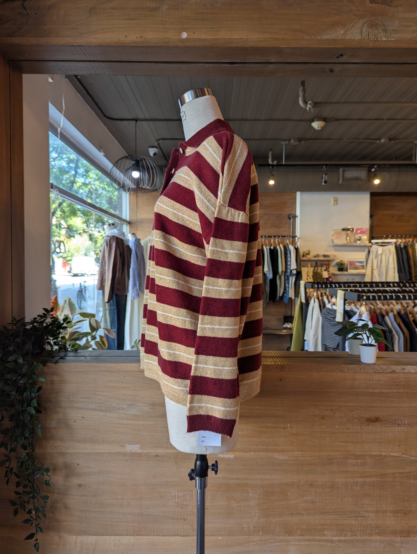 Oversized Henley Swearter
