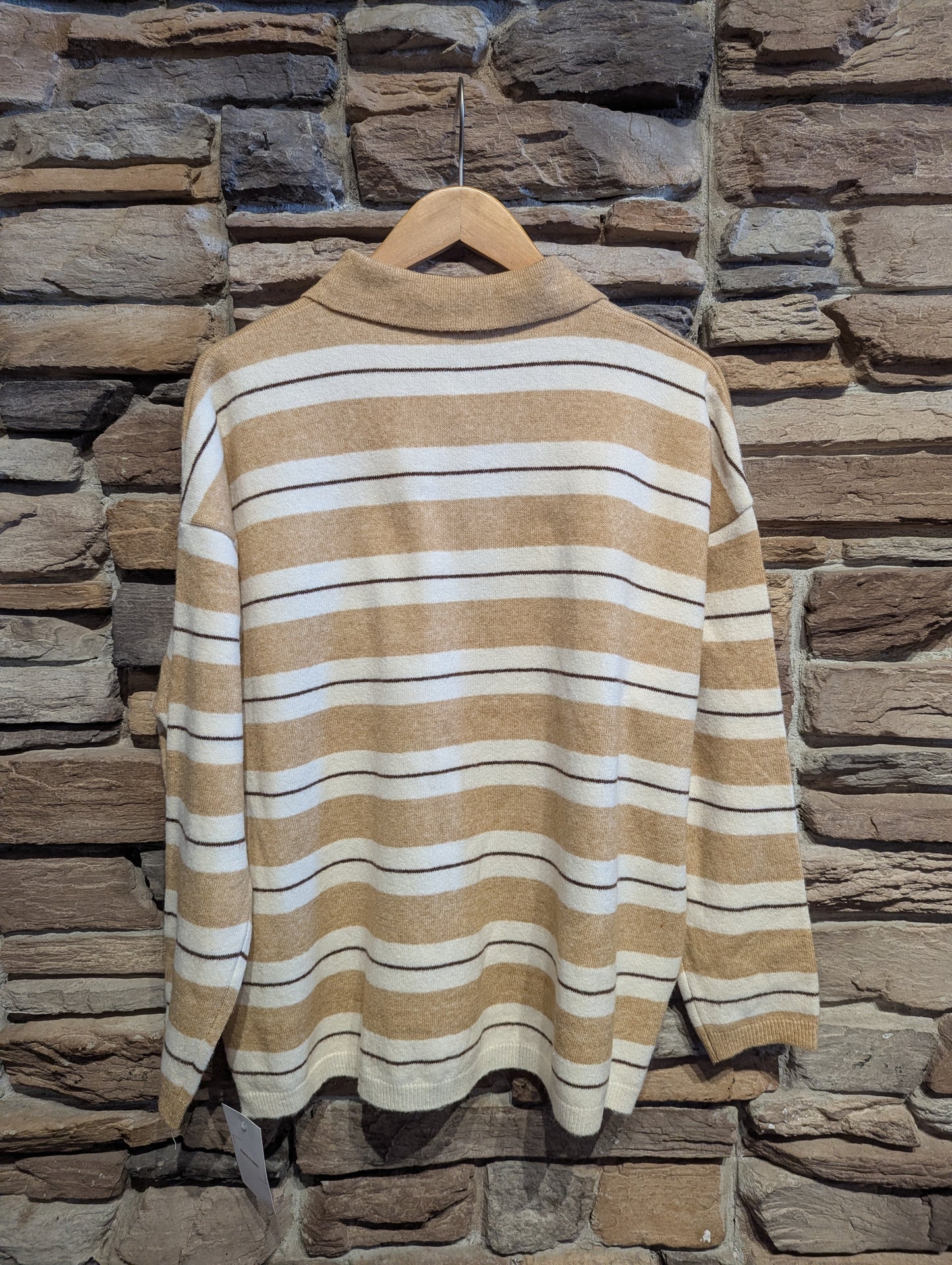 Oversized Henley Swearter