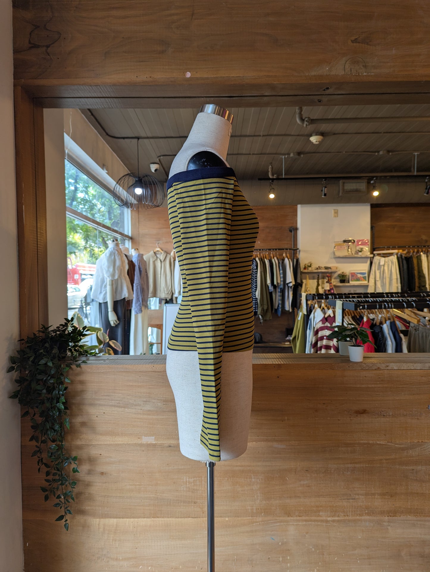 Ribbed One Shoulder Top