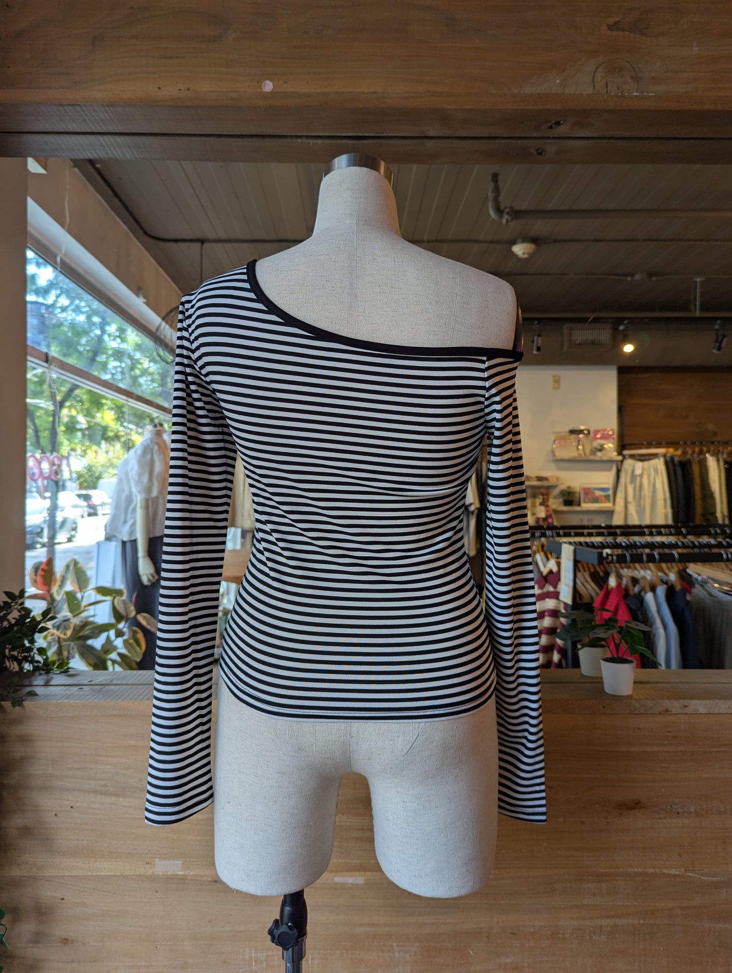 One Shoulder Top