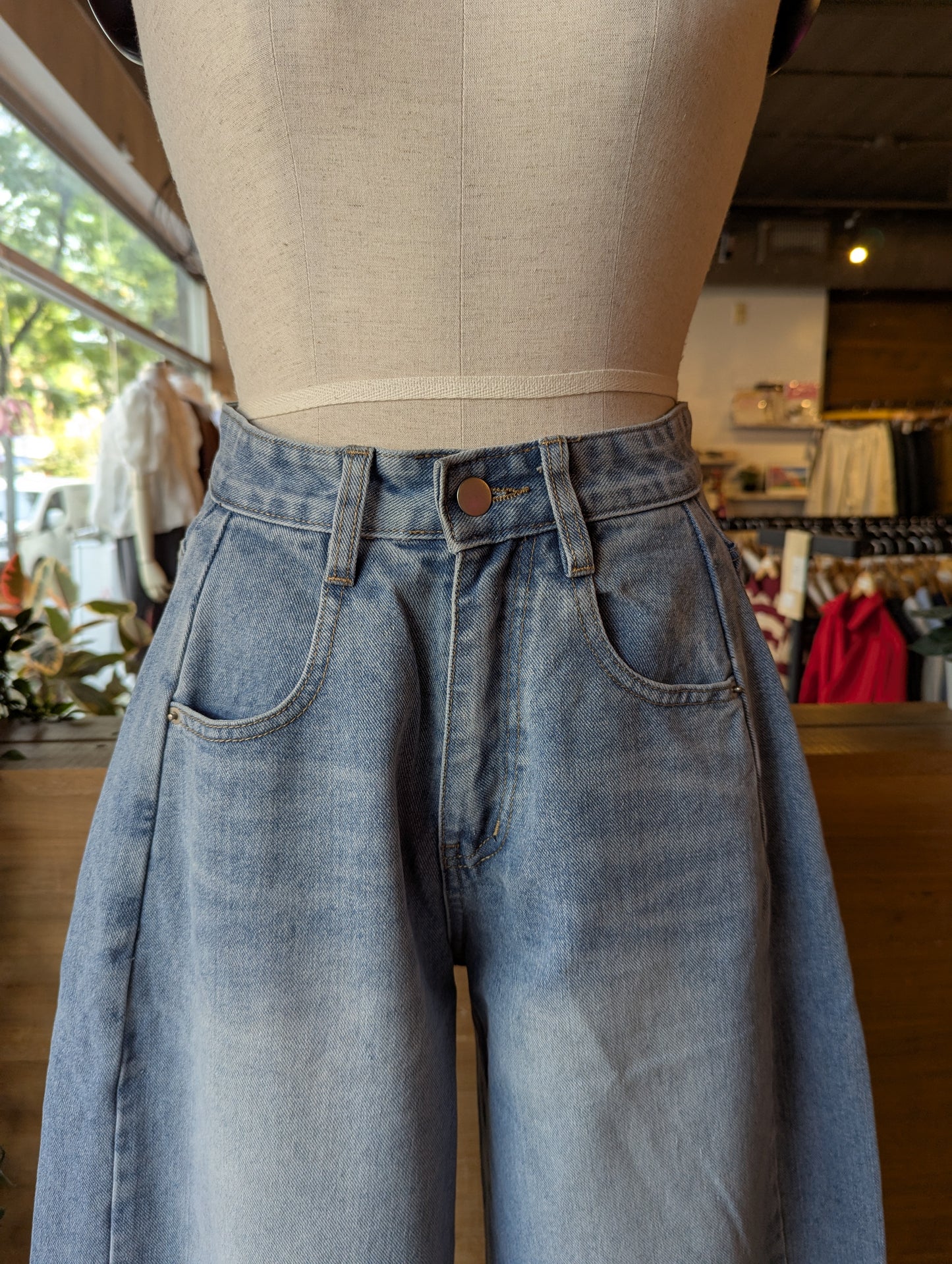 Panel Balloon Jeans