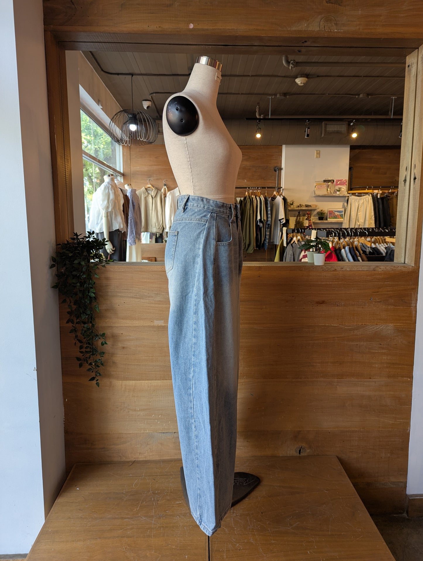 Panel Balloon Jeans