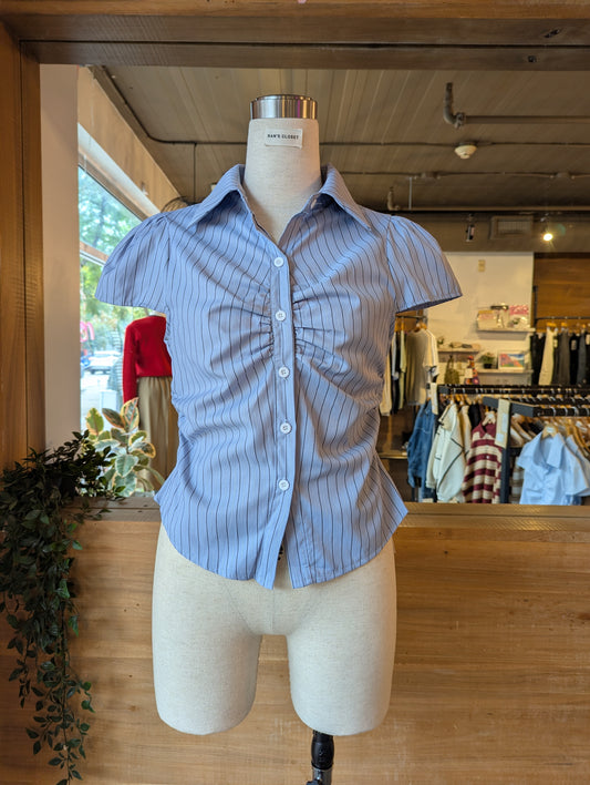 Short Sleeve Stripe Ruched Button Down
