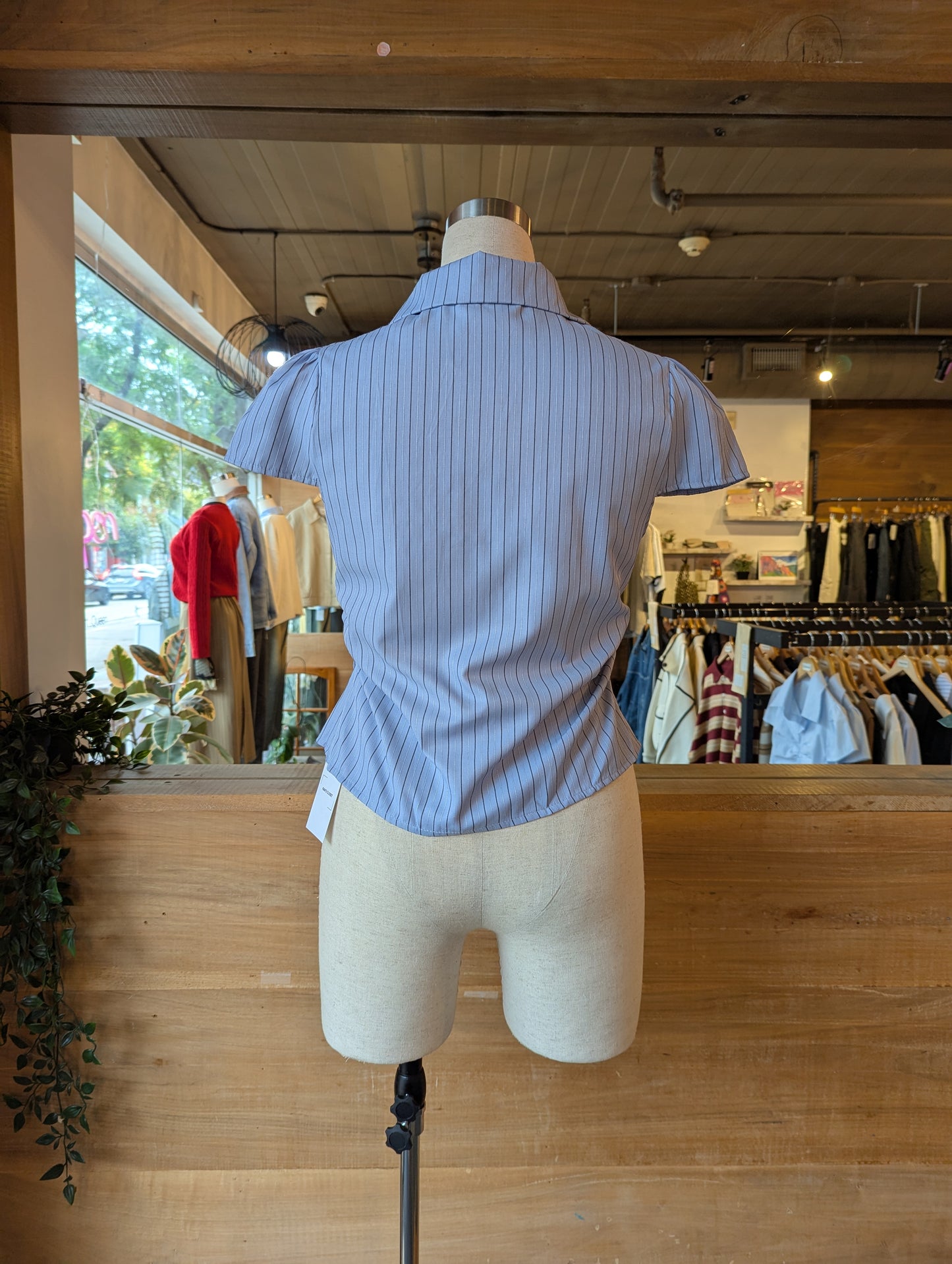 Short Sleeve Stripe Ruched Button Down
