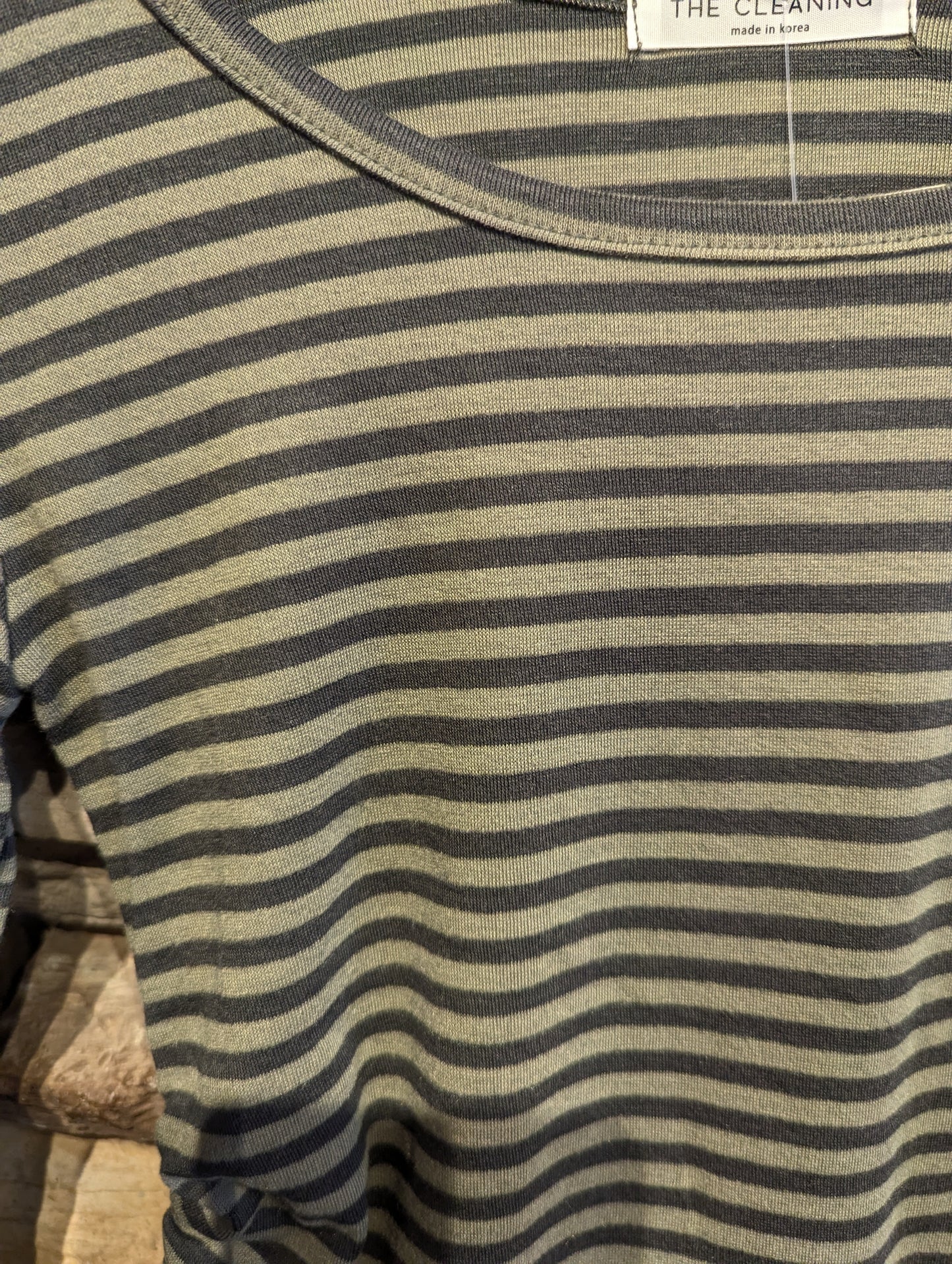 Striped long sleeve with string detail