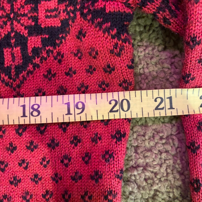 Vintage Icelandic Design Knit Cardigan With Floral Detailing