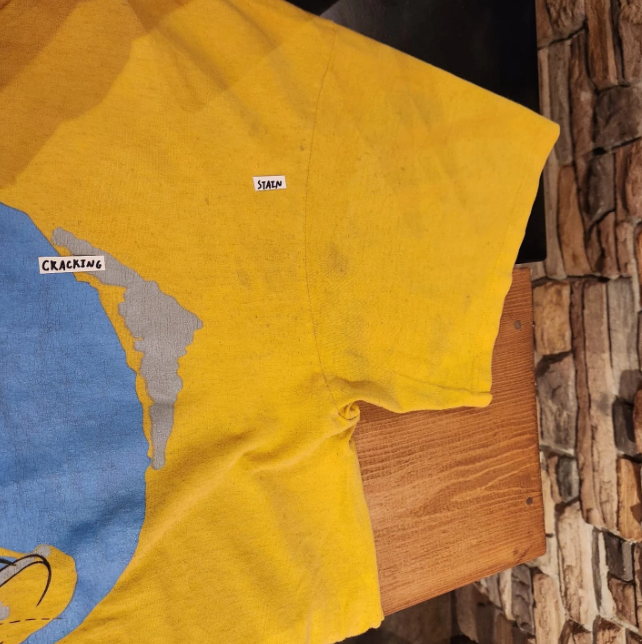 Vintage Iceberg Jeans Speedy Gonzalez Distressed Yellow T-Shirt