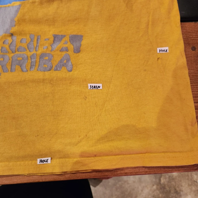 Vintage Iceberg Jeans Speedy Gonzalez Distressed Yellow T-Shirt