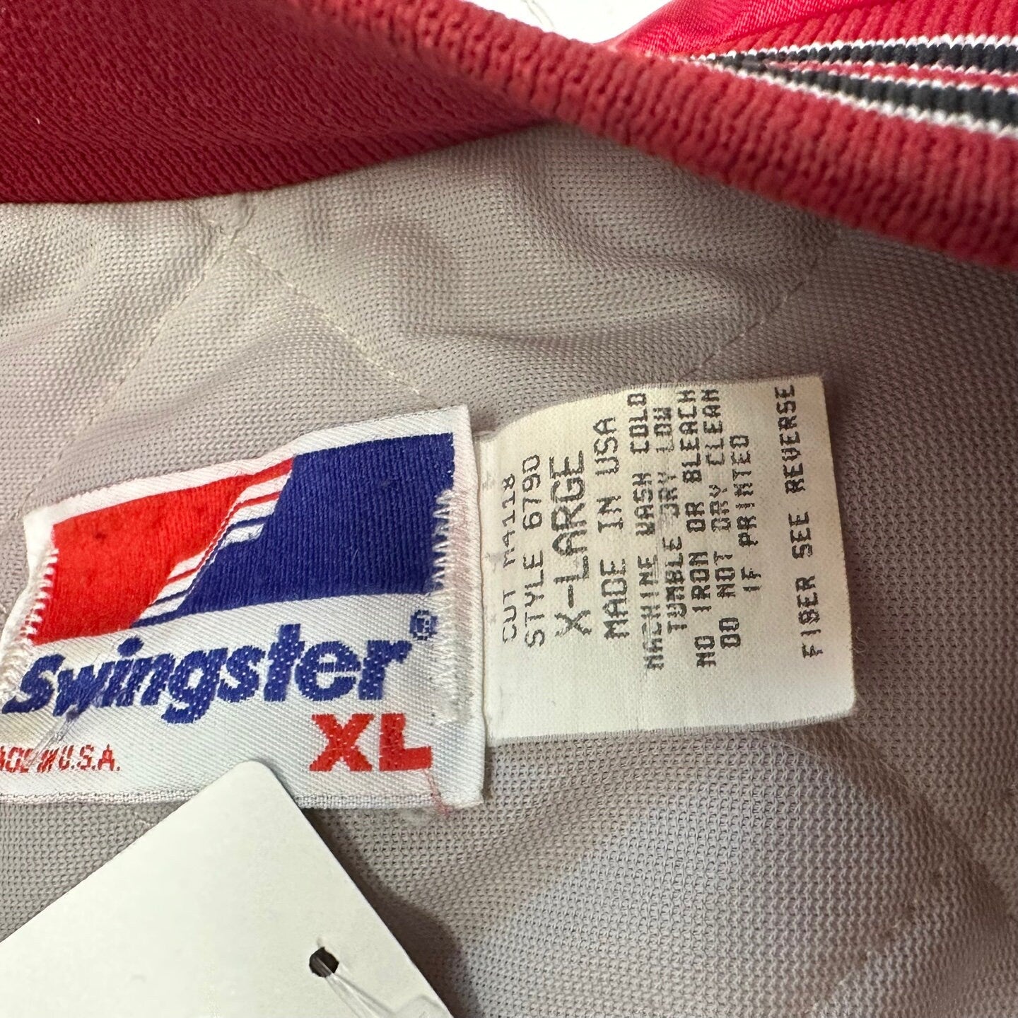 Vintage Chicago Bulls Red Satin Bomber Jacket