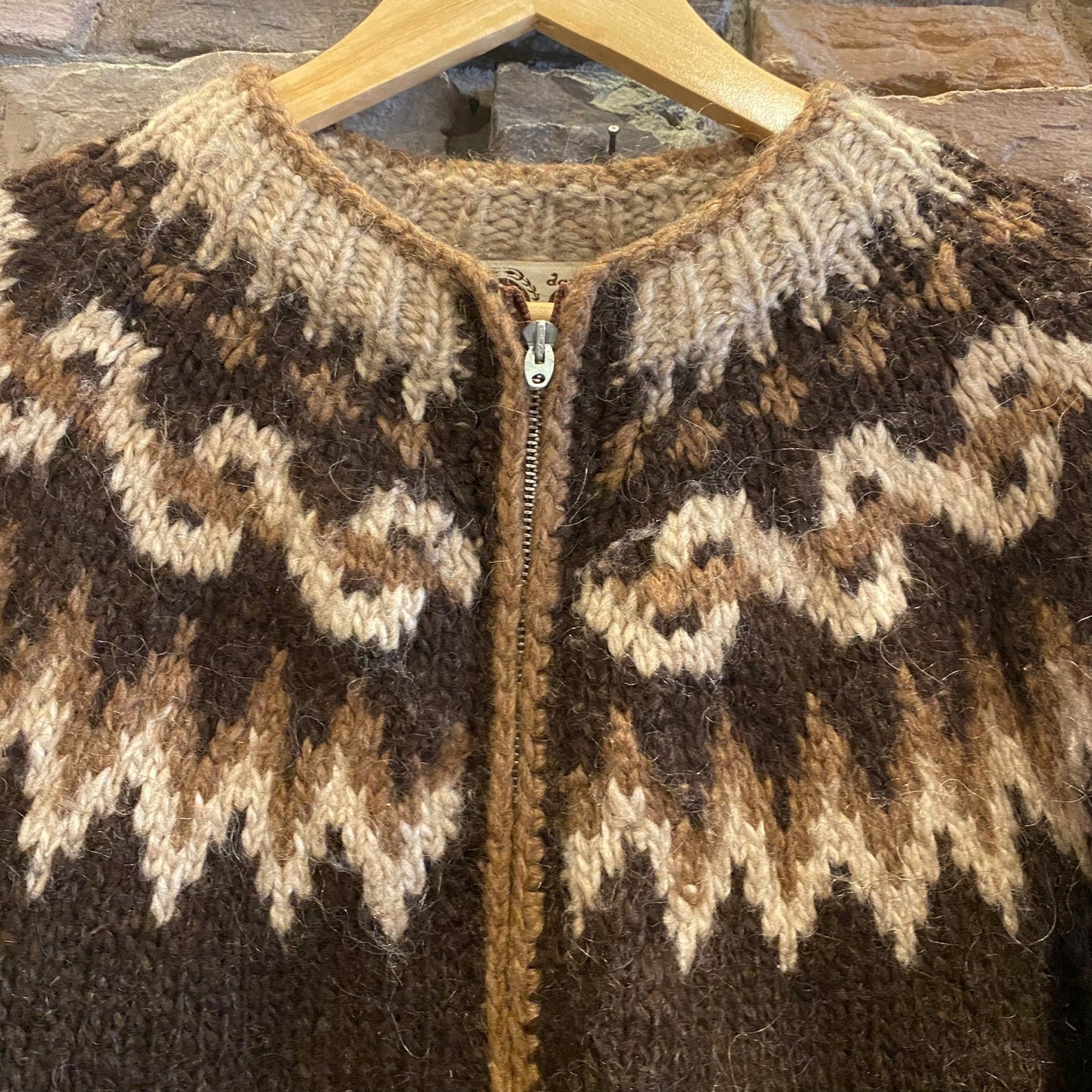 Vintage Hand Knit David Grains Wool Zip Sweater | Vintage Sweater | Virgin Wool | Iceland Lopi | Brown Pattern | Size M | SKU: STQ-3283