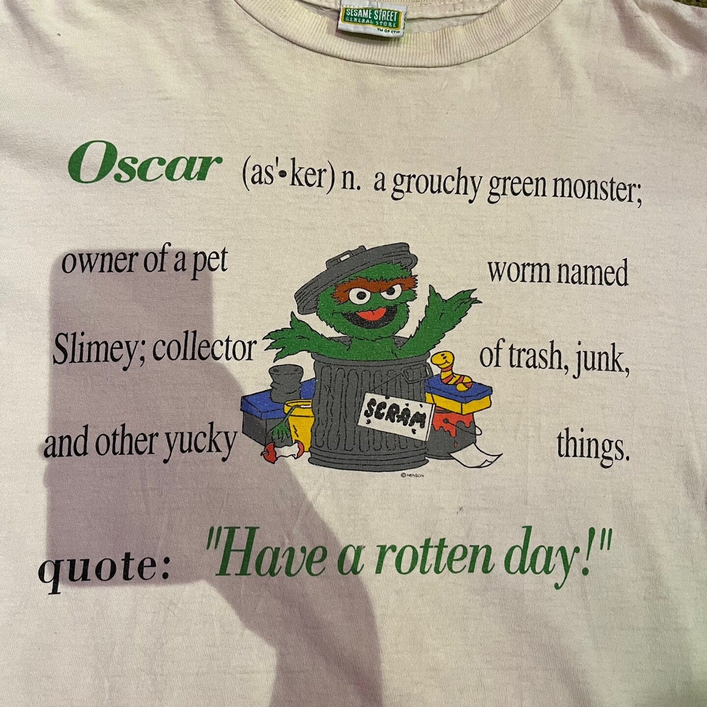 Vintage Oscar the Grouch "Have a Rotten Day" T-shirt | Vintage T-shirt | Sesame Street | White Cotton T-shirt | Size L | SKU: STQ-3288