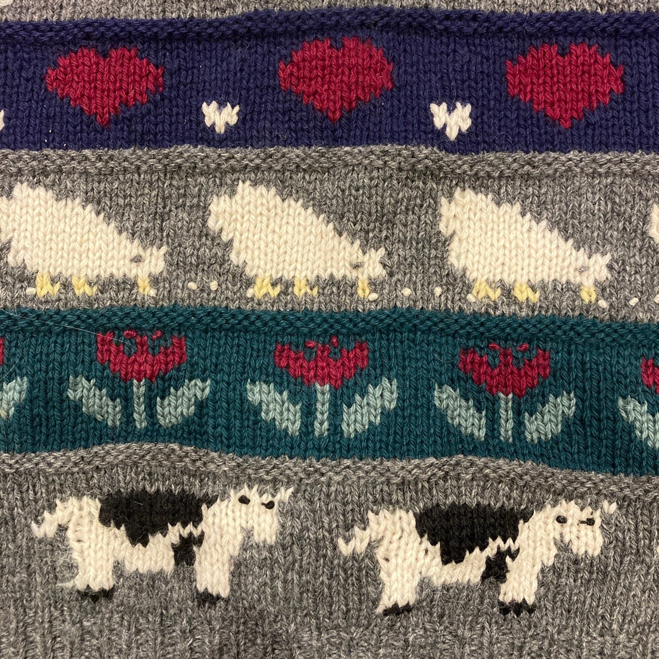 Vintage 1990's Deans of Scotland Wool Sweater with Hearts Tree's & Animals | Vintage Sweater | Vintage Wool Sweater | Size M | SKU STQ-3555