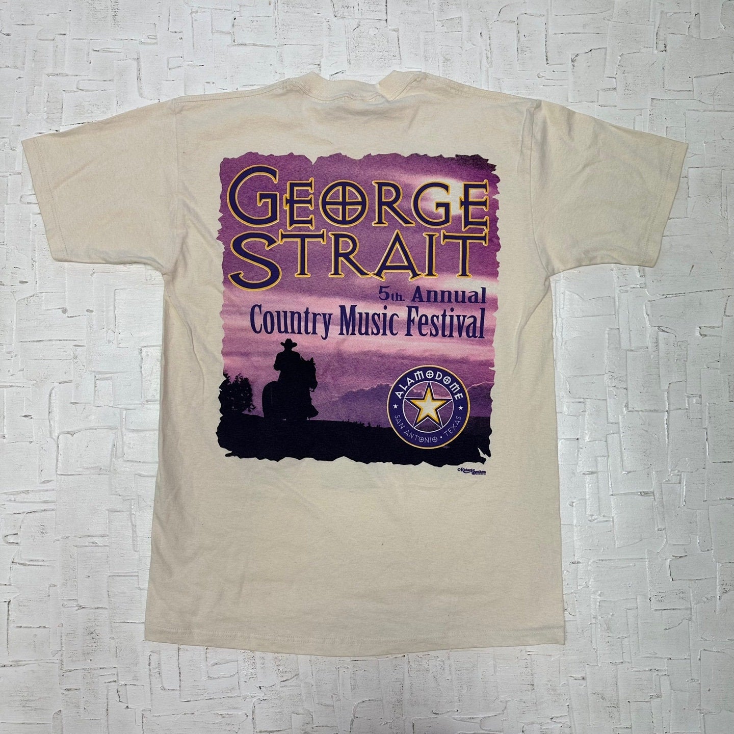 Vintage George Strait 5th Annual Country Music Festival Graphic T-Shirt | Vintage Band T-Shirt | George Strait | Size M | SKU NPC-1006 |