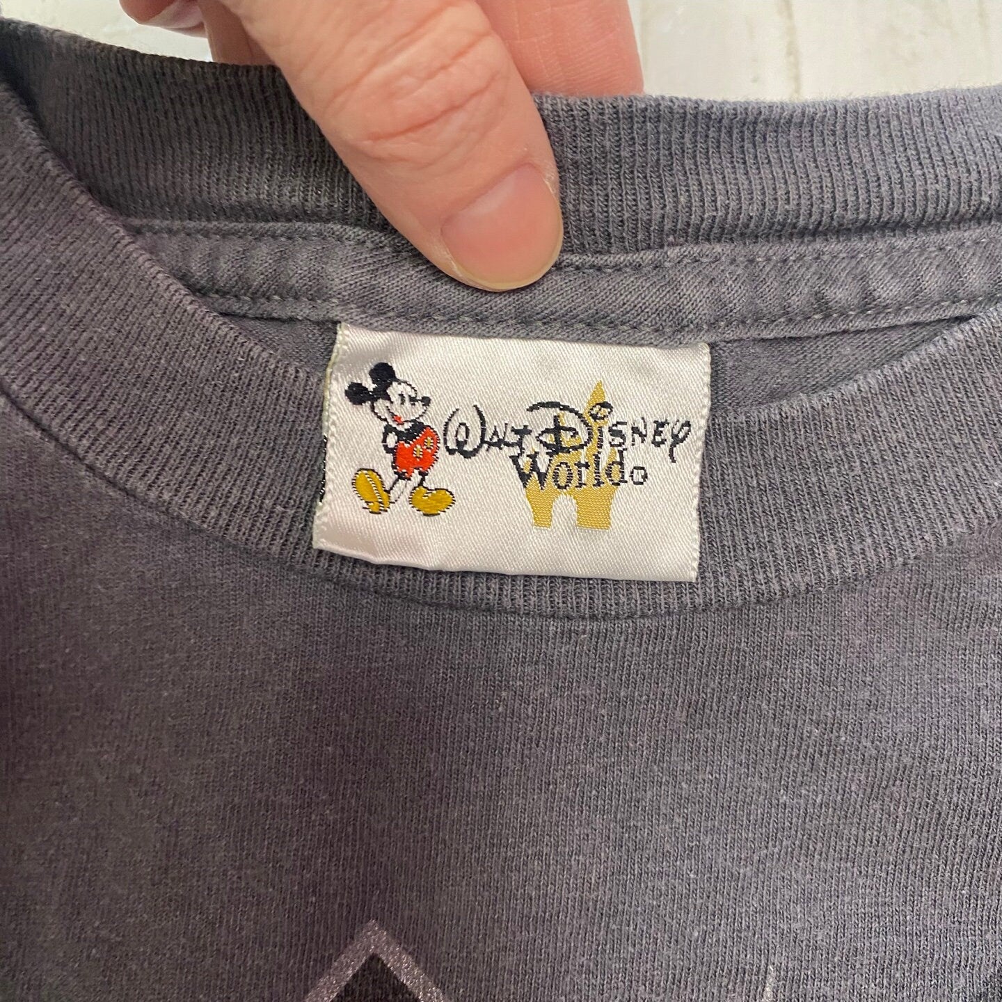Vintage Charcoal Grey Tower Of Terror Disney's Stitch T-shirt | Vintage T-shirt | Disney World | Lilo & Stitch | Size S | SKU: NPW-1084