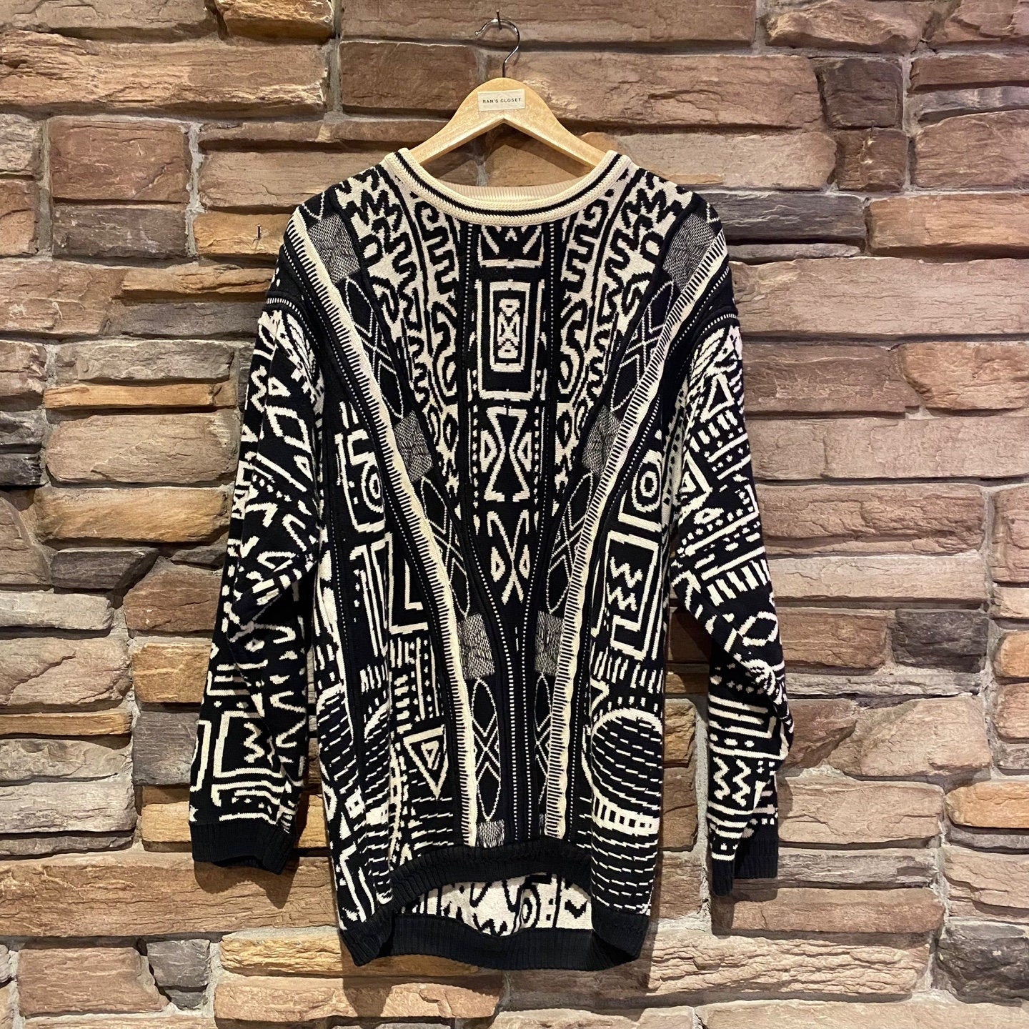 Vintage Tosani Black and White Geometric Print 3D Knit Sweater | Vintage Sweater | Tosani Abstract Sweater | Made in Canada | NPQ-2083