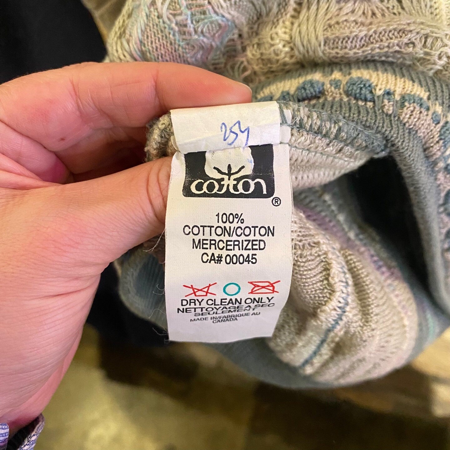 Vintage Tundra Brand Coogi Style Knit Sweater | Vintage Sweater | Light Earth Tone/Blue Tone Coogi Style Tundra Sweater | XL Size | NPQ-2079