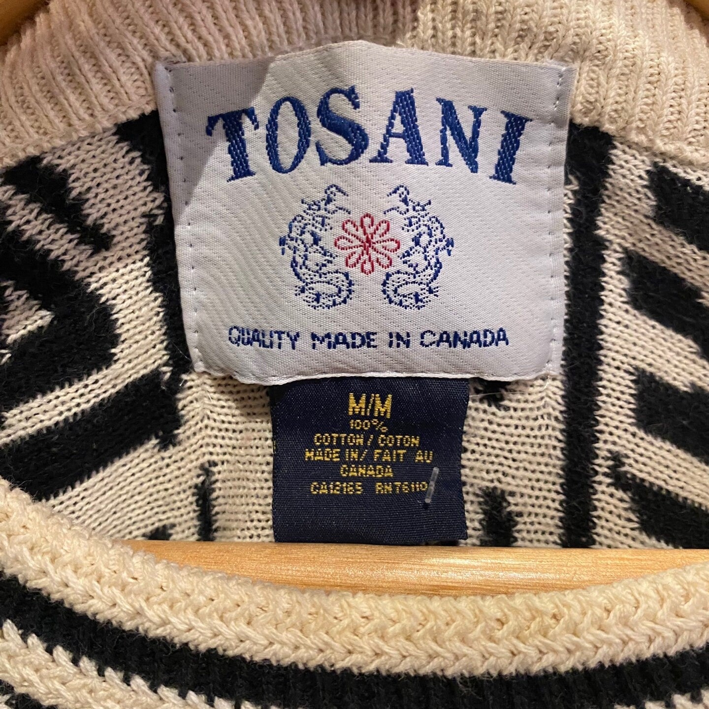 Vintage Tosani Black and White Geometric Print 3D Knit Sweater | Vintage Sweater | Tosani Abstract Sweater | Made in Canada | NPQ-2083