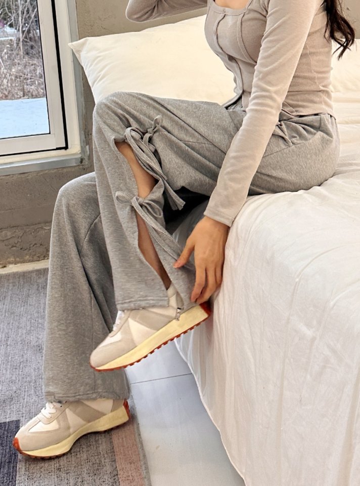 Split hem string pants
